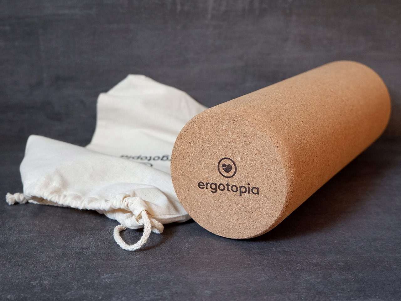 Ergotopia® Faszienrolle aus ökologisch-nachhaltigem Kork für gesundes Faszientraining und geschmeidiges Bindegewebe, auc...